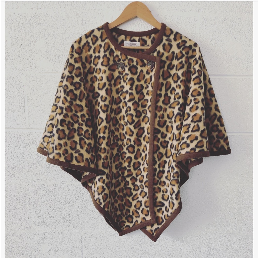 Sante’ Leopard Fleece Shaw O/S NWT